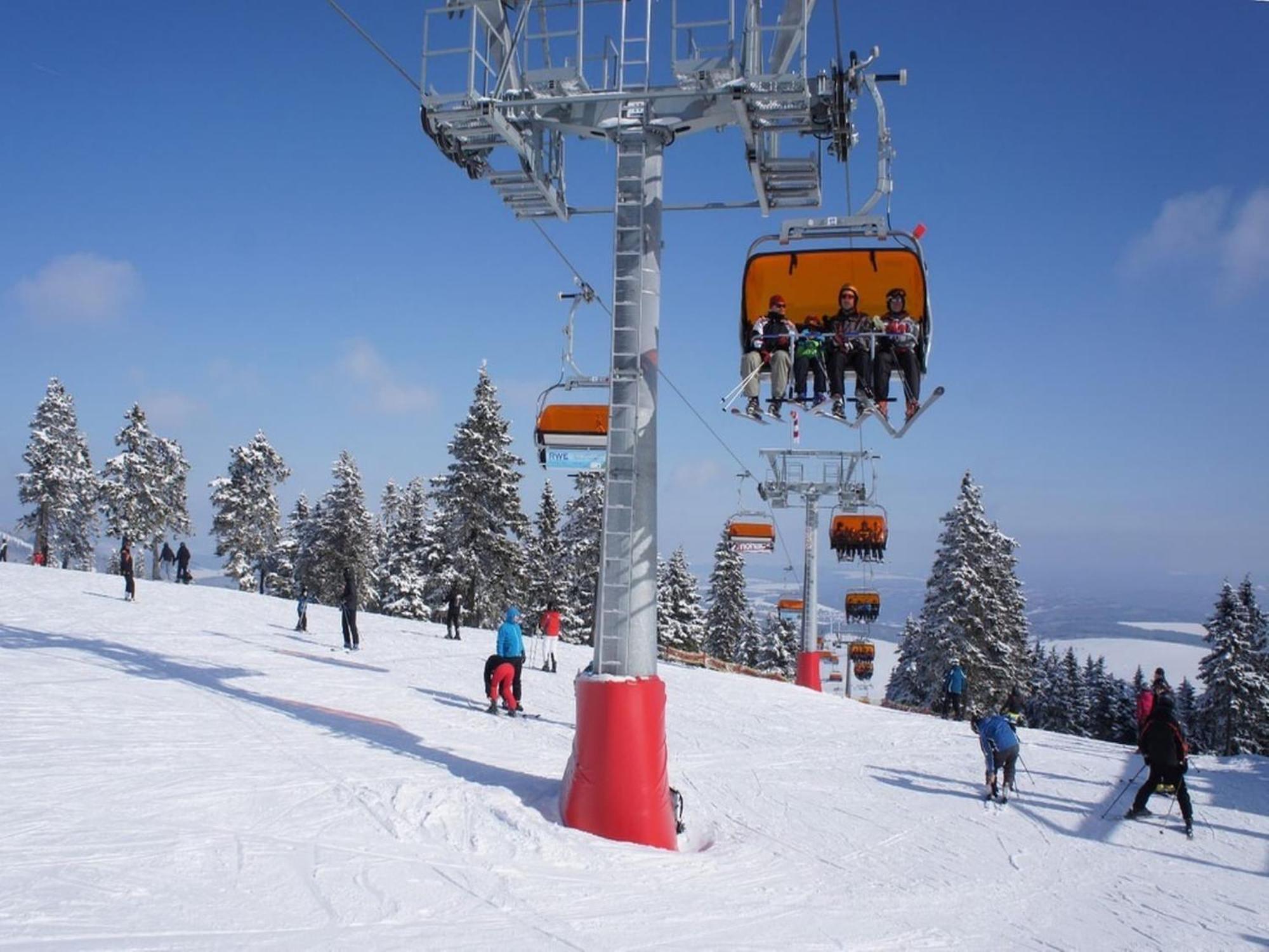 Snug Apartment In Jachymov Near Ski Area Luaran gambar